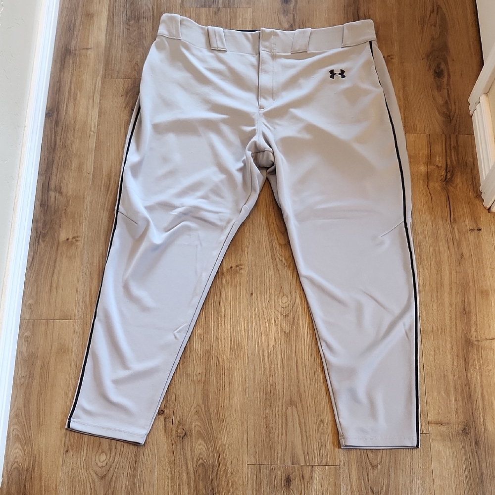 Under Armour Men’s Light Gray Baseball Pants